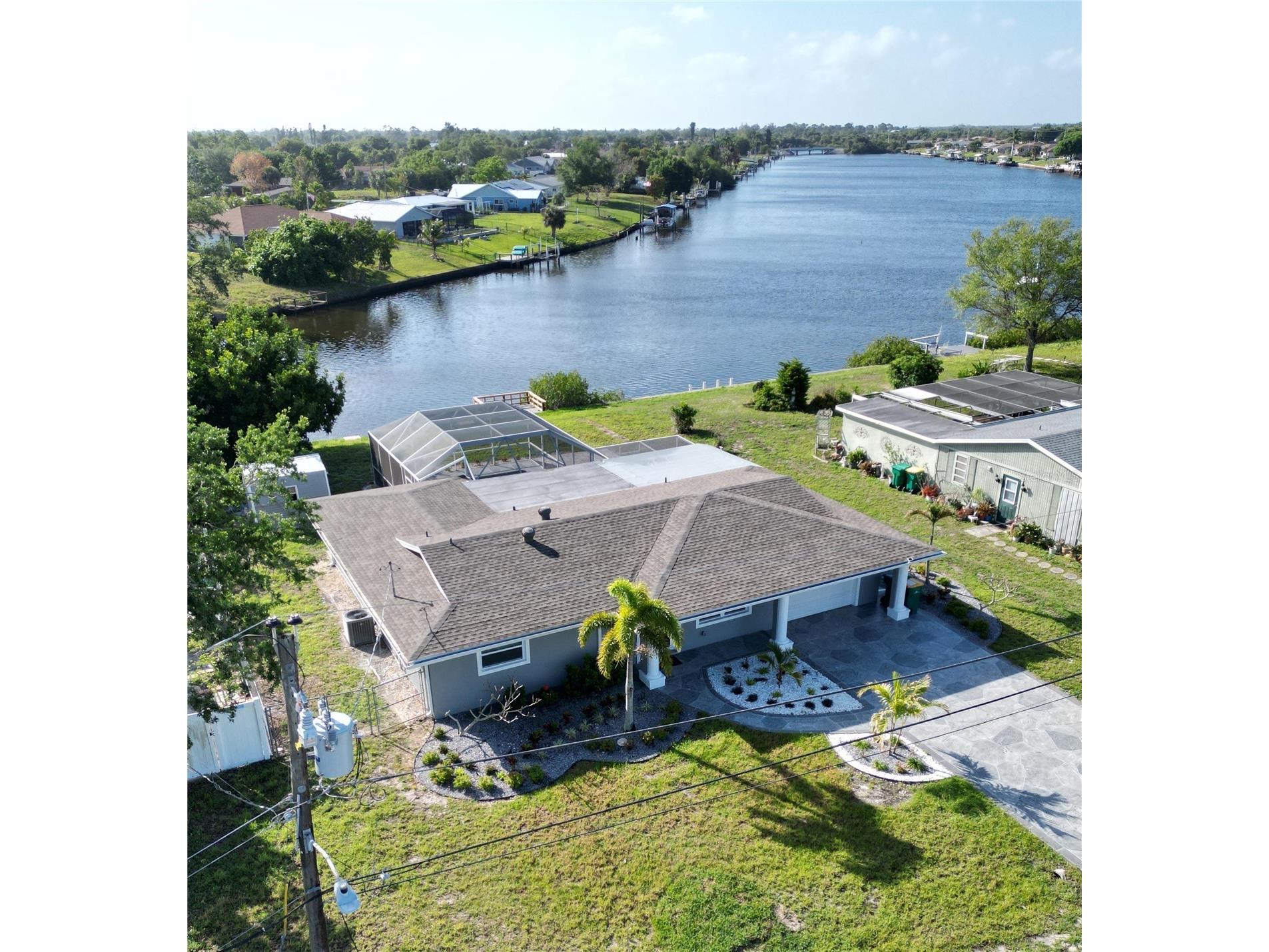 717 Crestview Circle NW Port Charlotte FL 33948 C7519499 image1