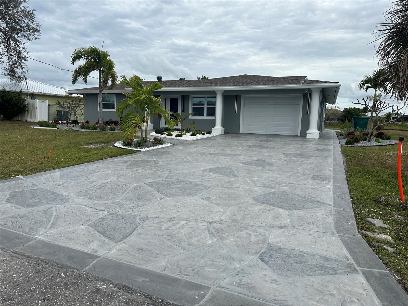 717 Crestview Circle NW Port Charlotte FL 33948 C7519499 image2