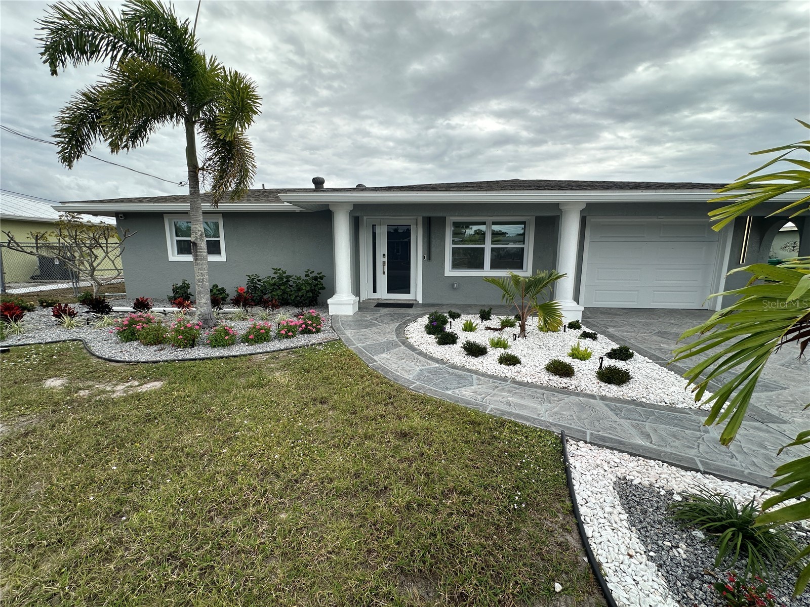 717 Crestview Circle NW Port Charlotte FL 33948 C7519499 image3