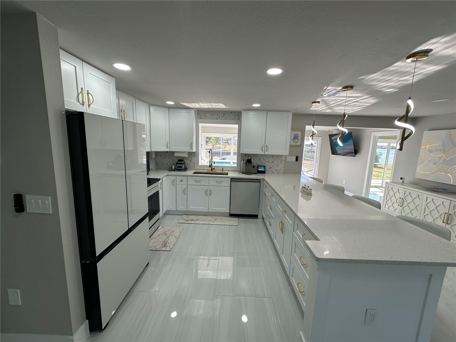 717 Crestview Circle NW Port Charlotte FL 33948 C7519499 image6