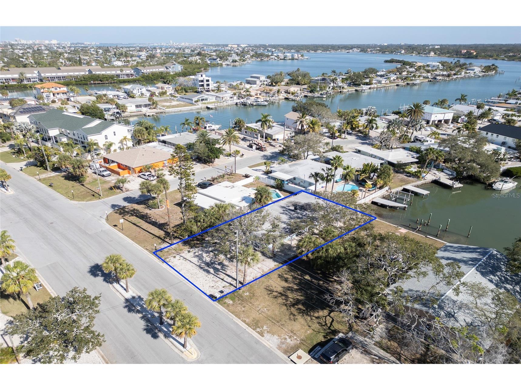 717 E Gulf Boulevard Indian Rocks Beach FL 33785 TB8459701 image18