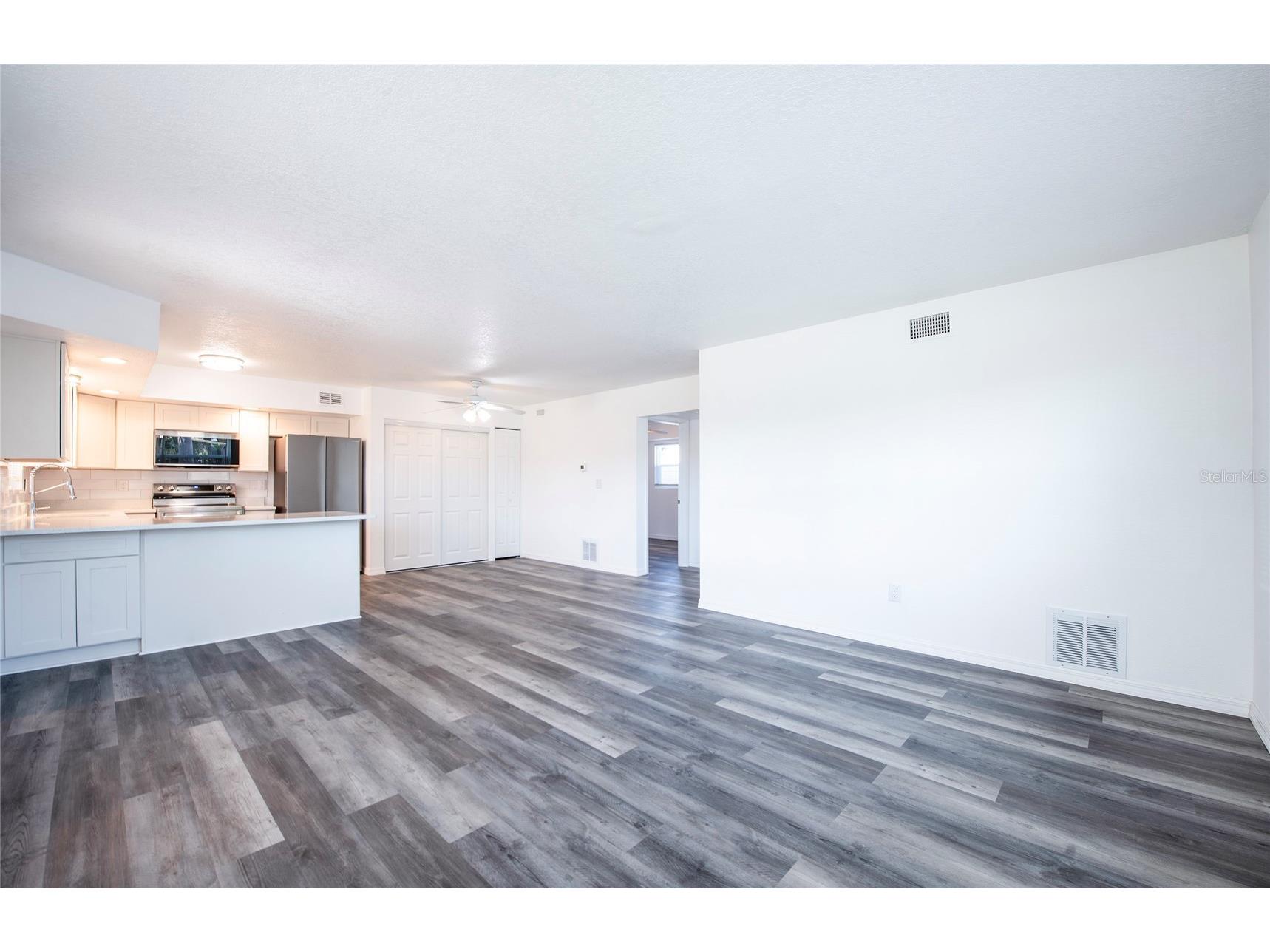 717 E Gulf Boulevard Indian Rocks Beach FL 33785 TB8459701 image41