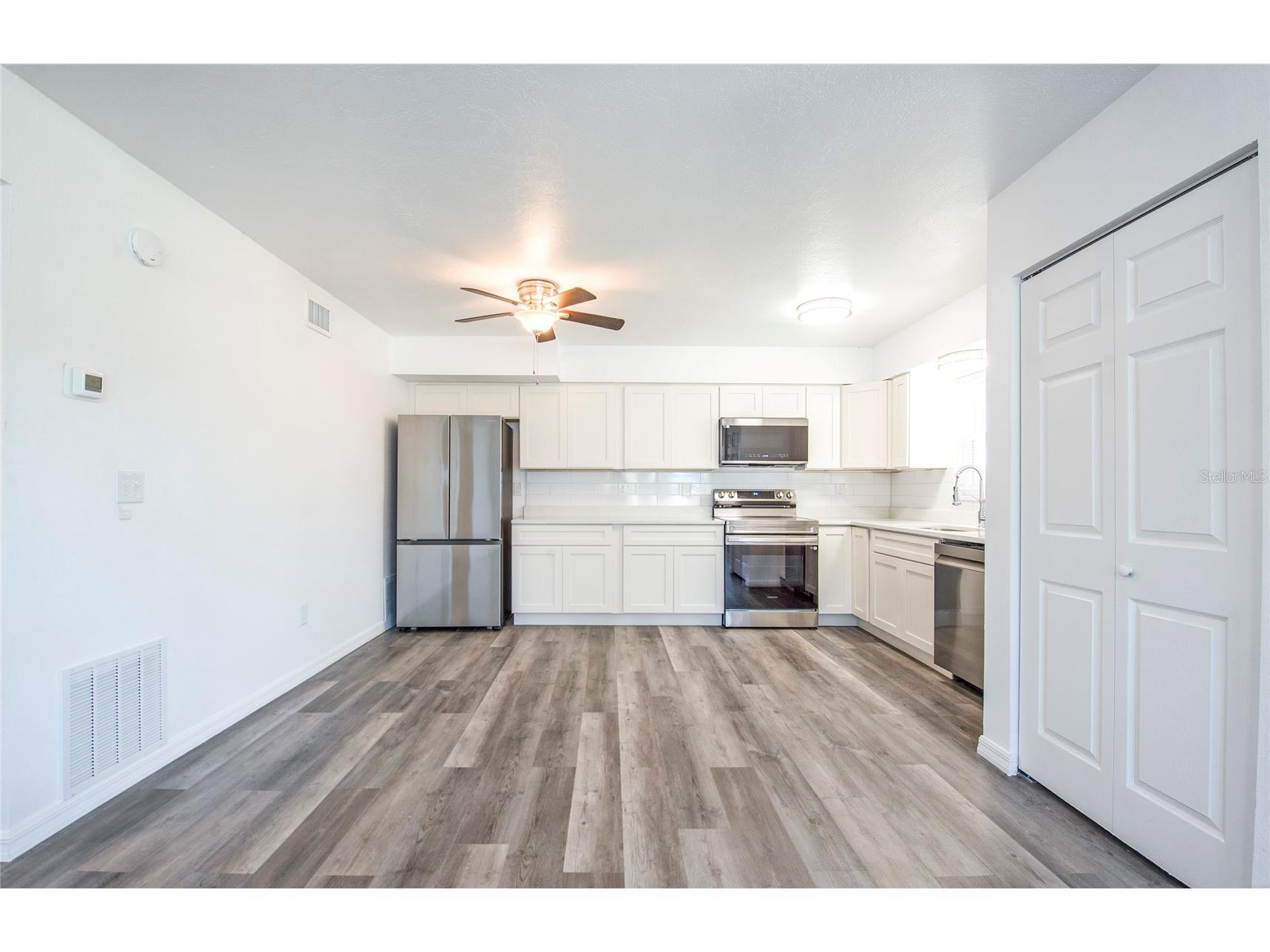 717 E Gulf Boulevard Indian Rocks Beach FL 33785 TB8459701 image9