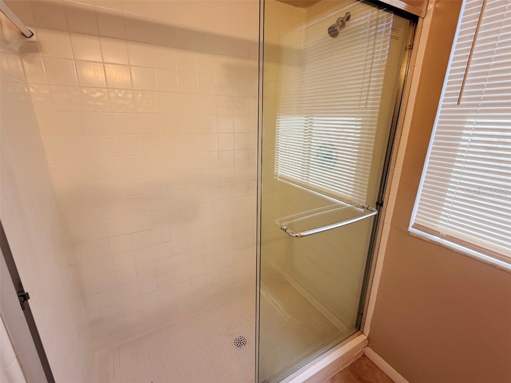 717 Golden Sunshine Circle Orlando FL 32807 O6335861 image17