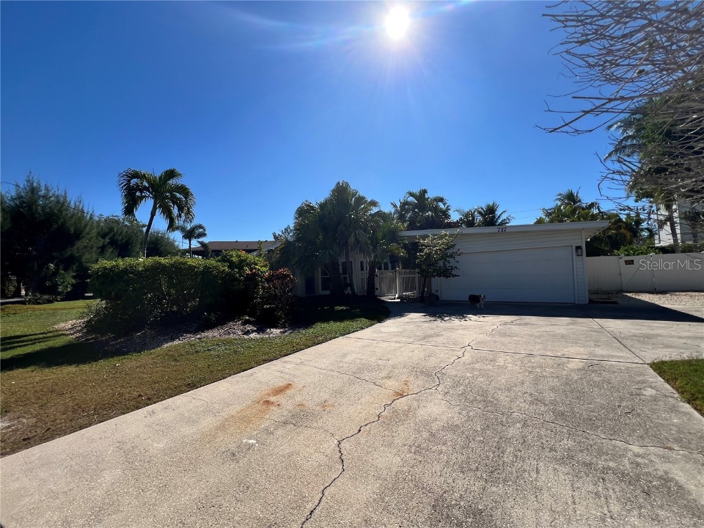 717 Jacaranda Road Anna Maria FL 34216 A4665947 image1