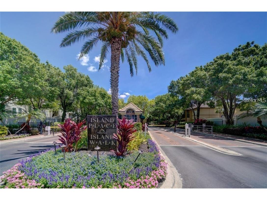 717 Mainsail Drive Tampa FL 33602 T3455721 image1