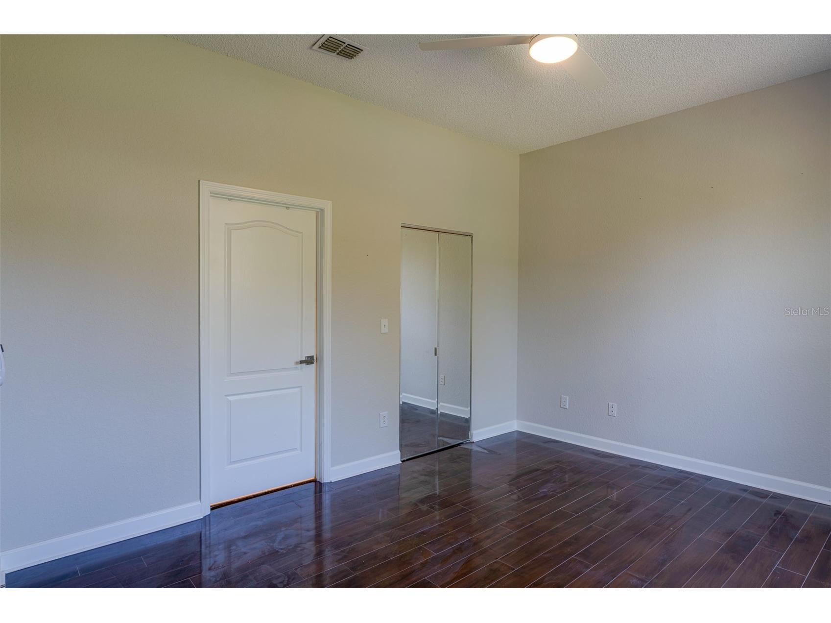 717 Mainsail Drive Tampa FL 33602 TB8489205 image12