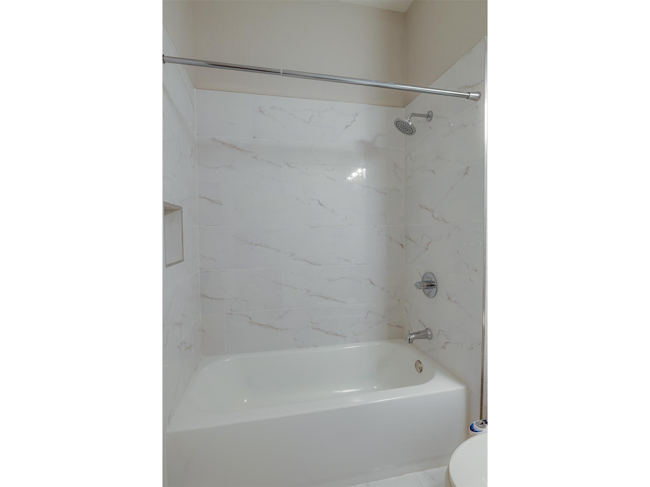 717 Mainsail Drive Tampa FL 33602 TB8489205 image14