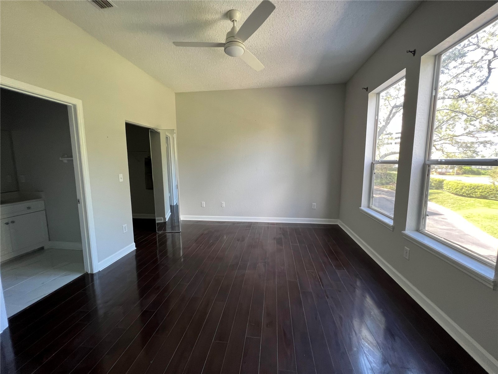 717 Mainsail Drive Tampa FL 33602 TB8489205 image9