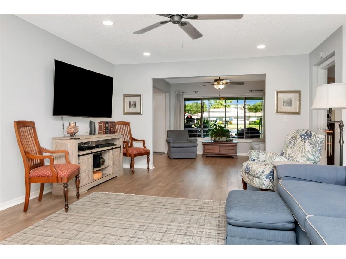 717 Manchester Woods Drive #717 Sun City Center FL 33573 TB8400577 image11