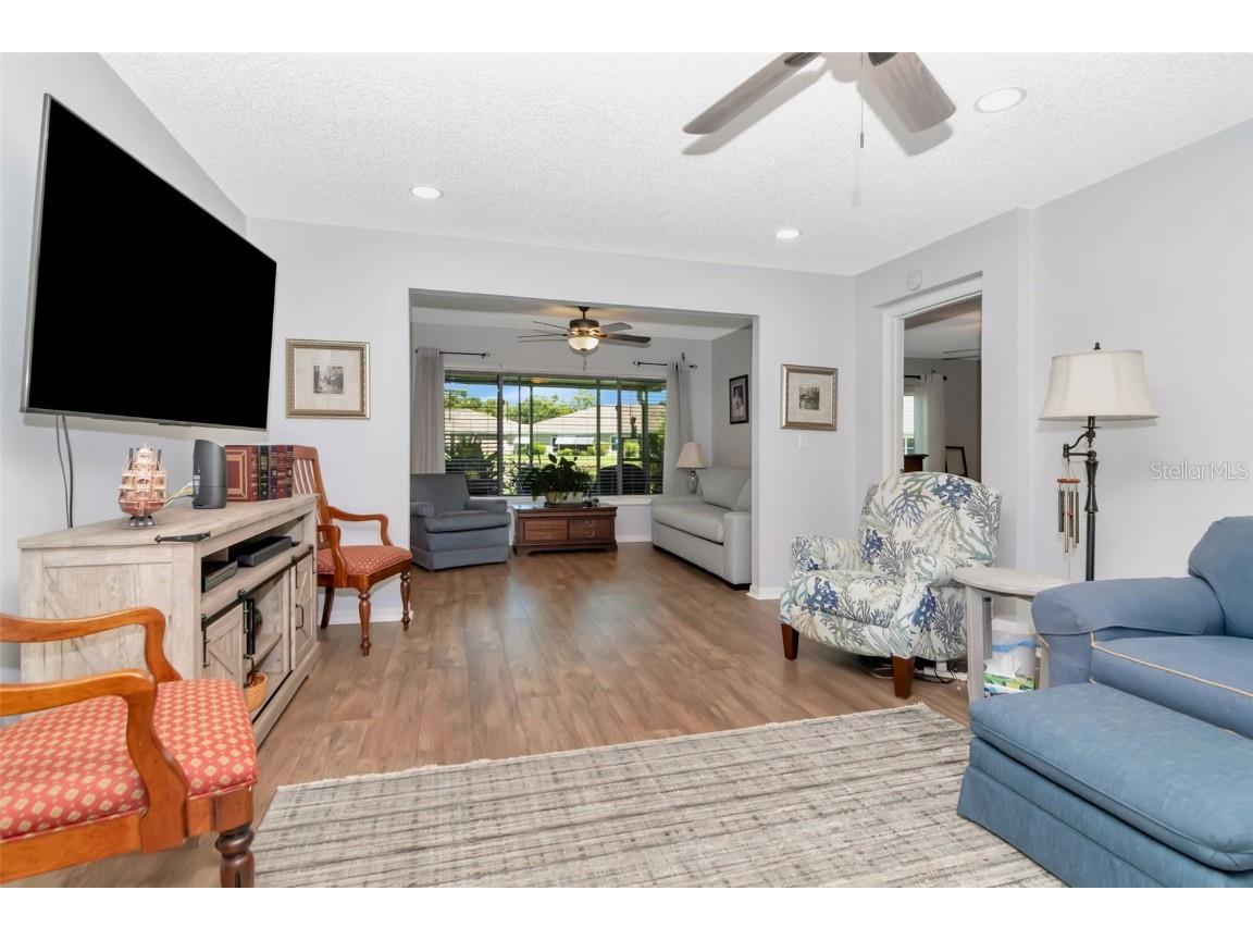 717 Manchester Woods Drive #717 Sun City Center FL 33573 TB8400577 image15