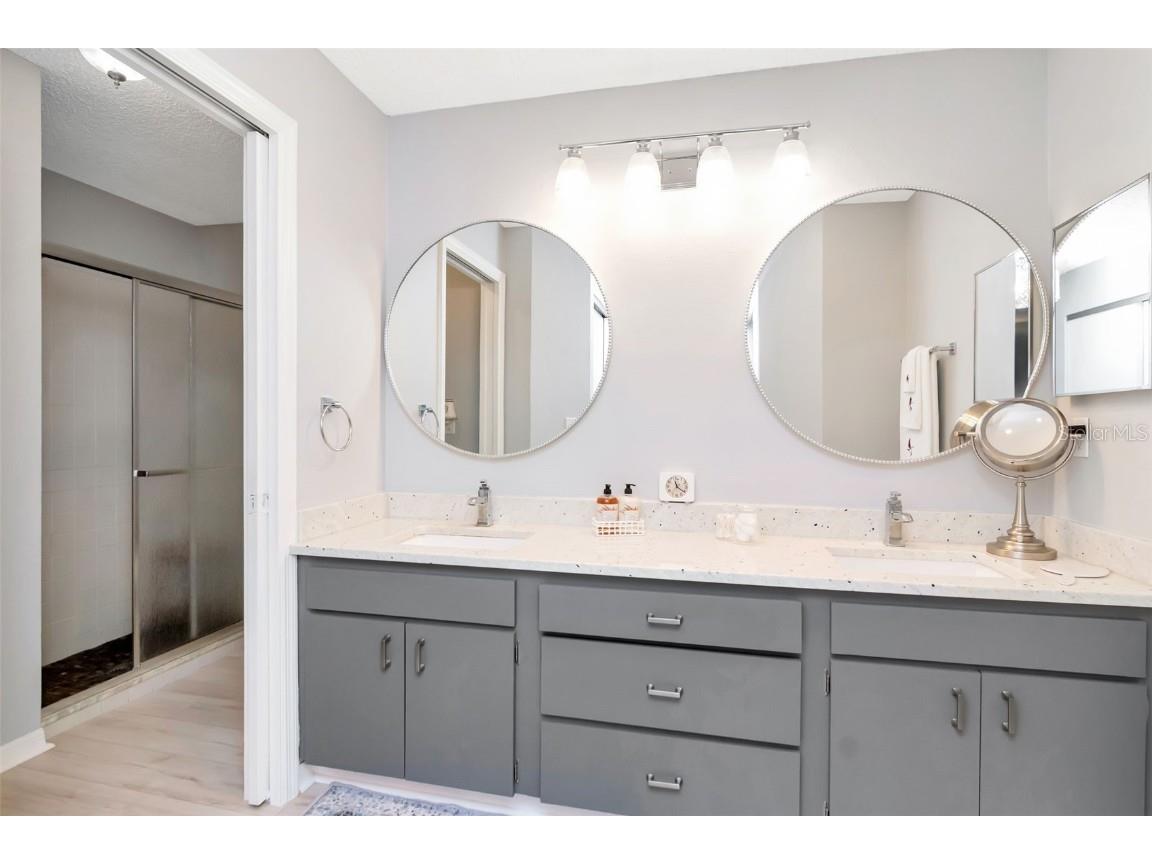 717 Manchester Woods Drive #717 Sun City Center FL 33573 TB8400577 image25