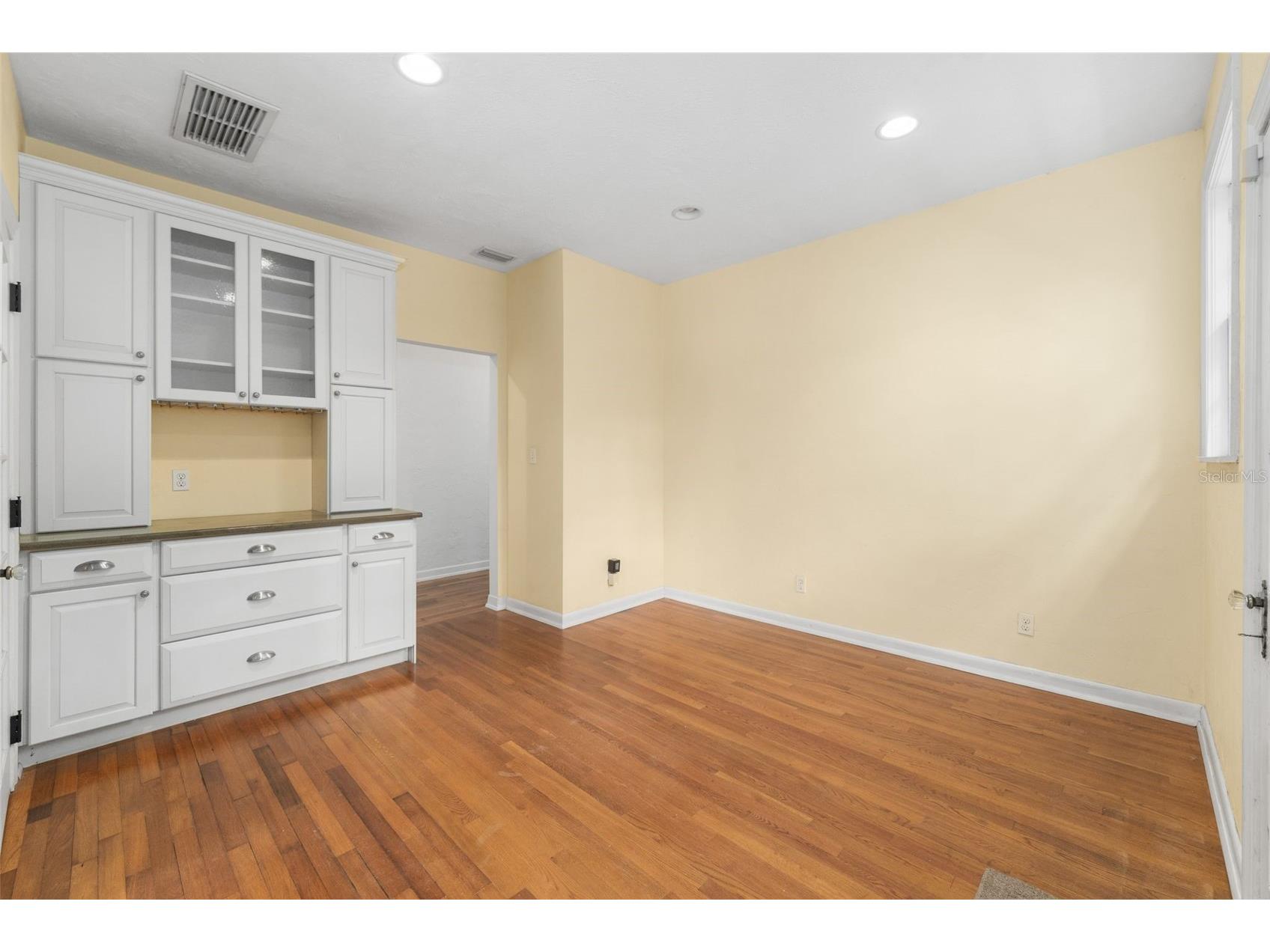 717 NE Boulevard Gainesville FL 32601 GC538853 image12