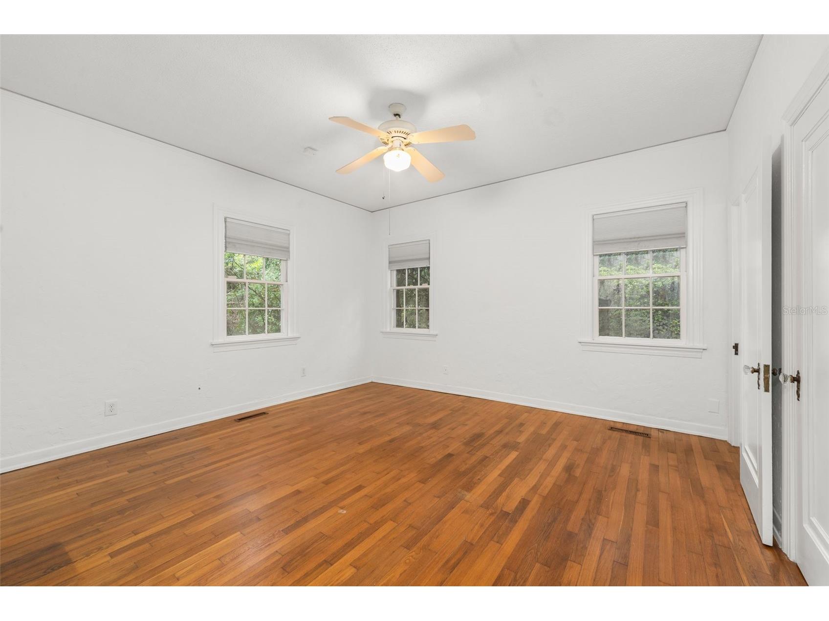 717 NE Boulevard Gainesville FL 32601 GC538853 image15
