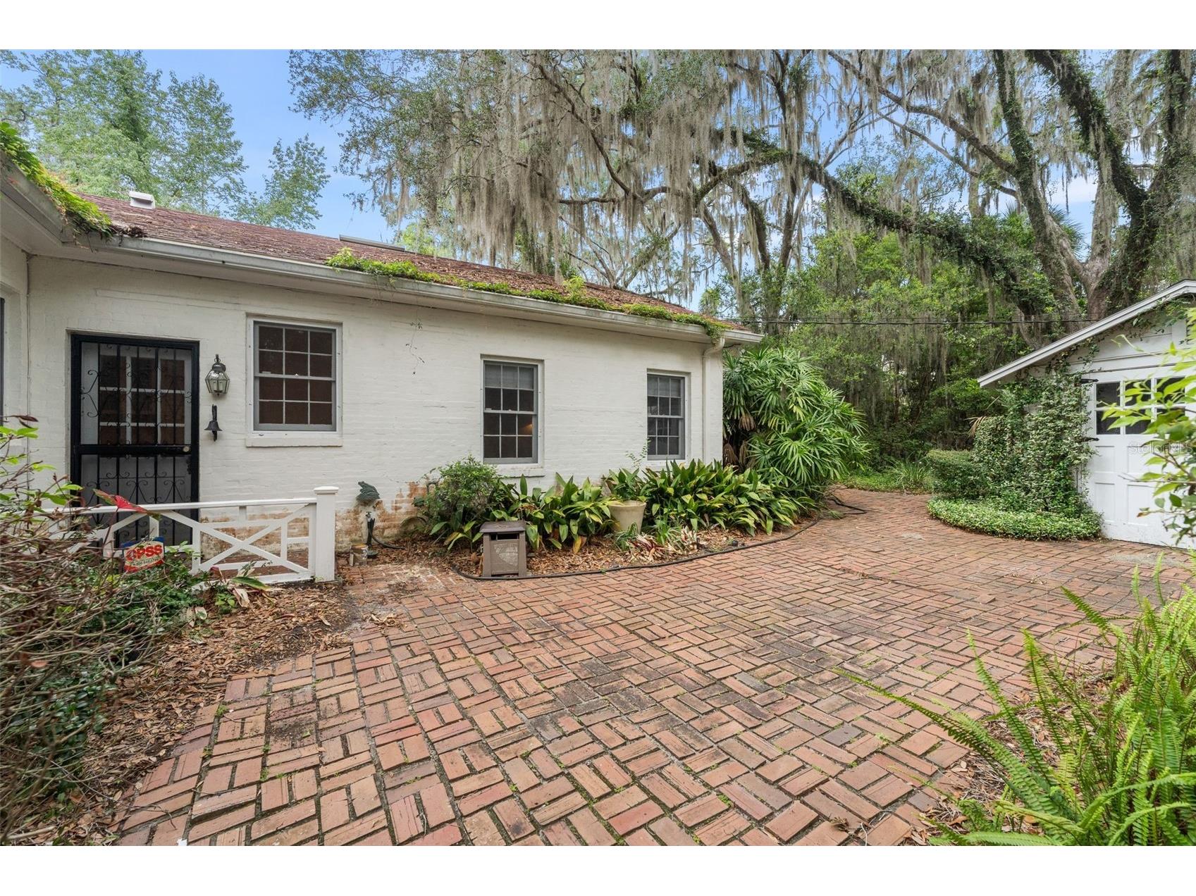 717 NE Boulevard Gainesville FL 32601 GC538853 image22