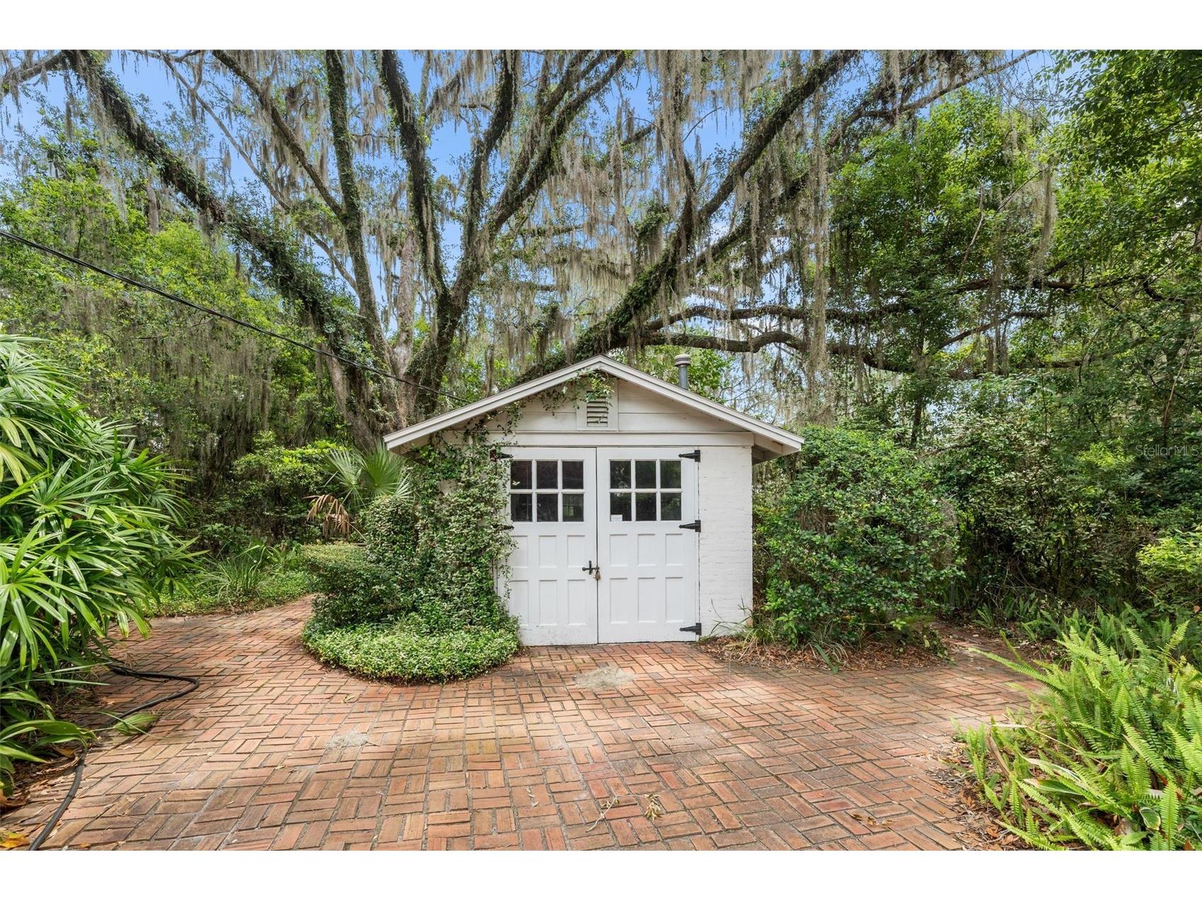 717 NE Boulevard Gainesville FL 32601 GC538853 image23