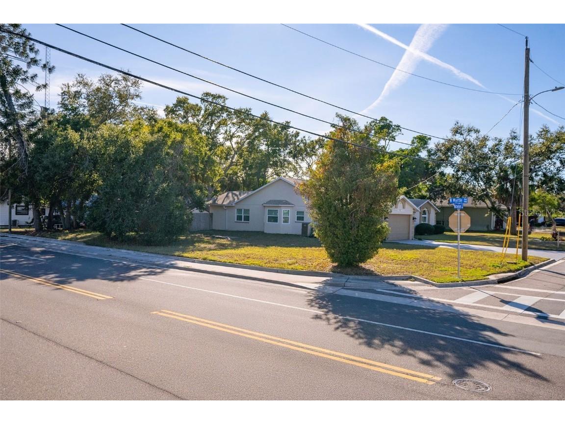 717 Nicholson Street Clearwater FL 33755 TB8448812 image3