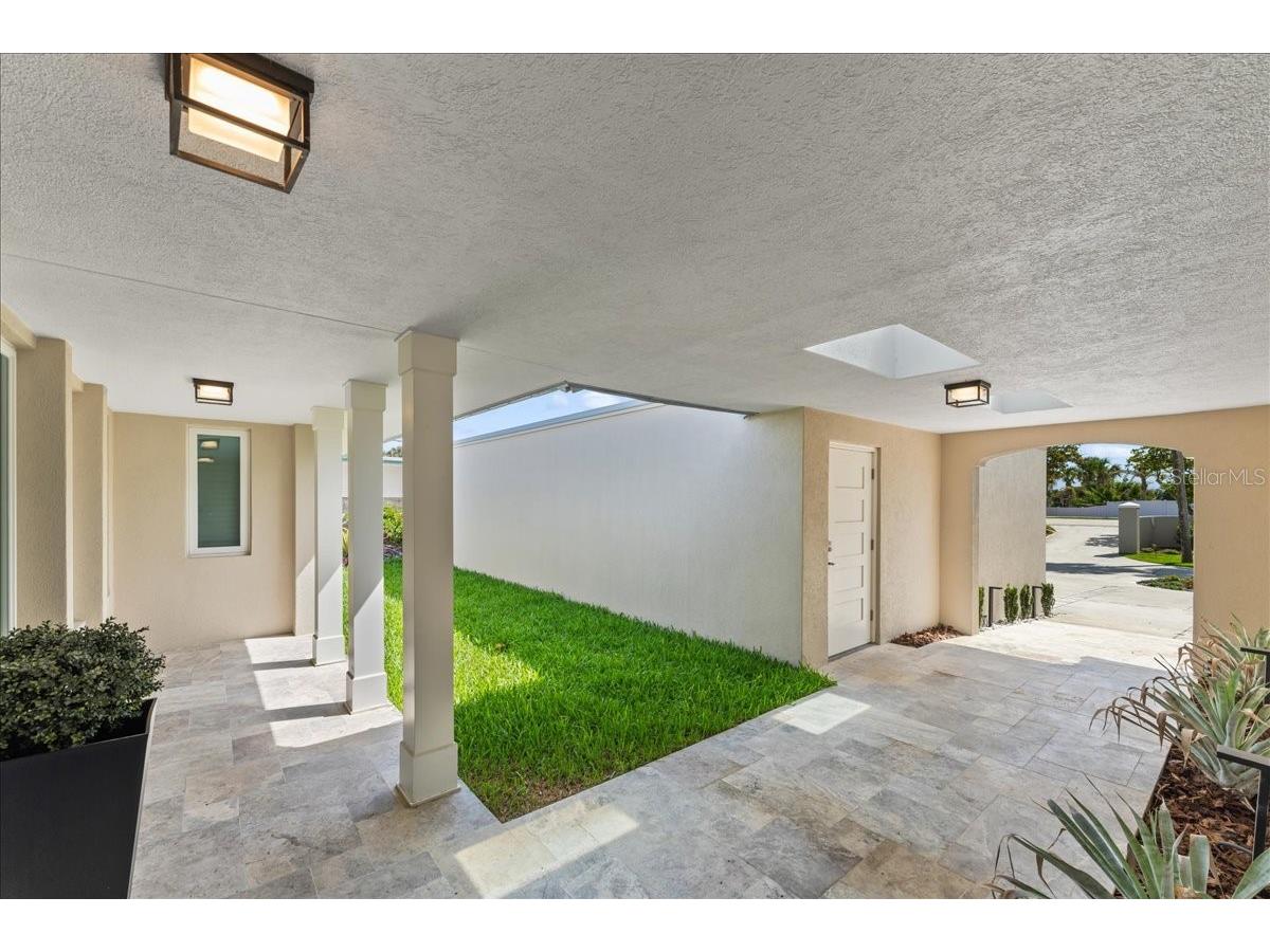 717 Ocean Shore Boulevard Ormond Beach FL 32176 V4936754 image9