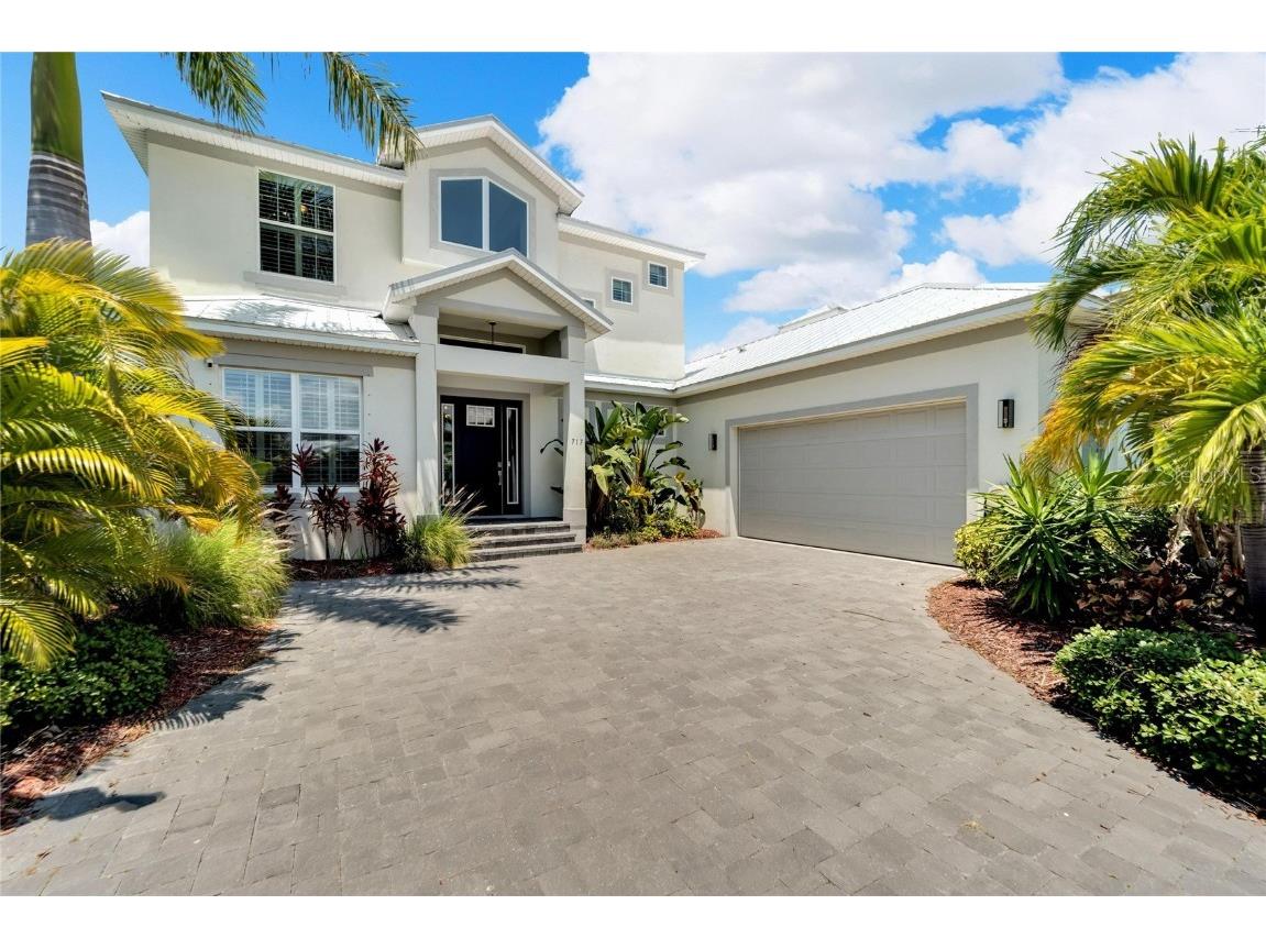 717 Pinckney Drive Apollo Beach FL 33572 - TAMPA BAY T3523072 image1