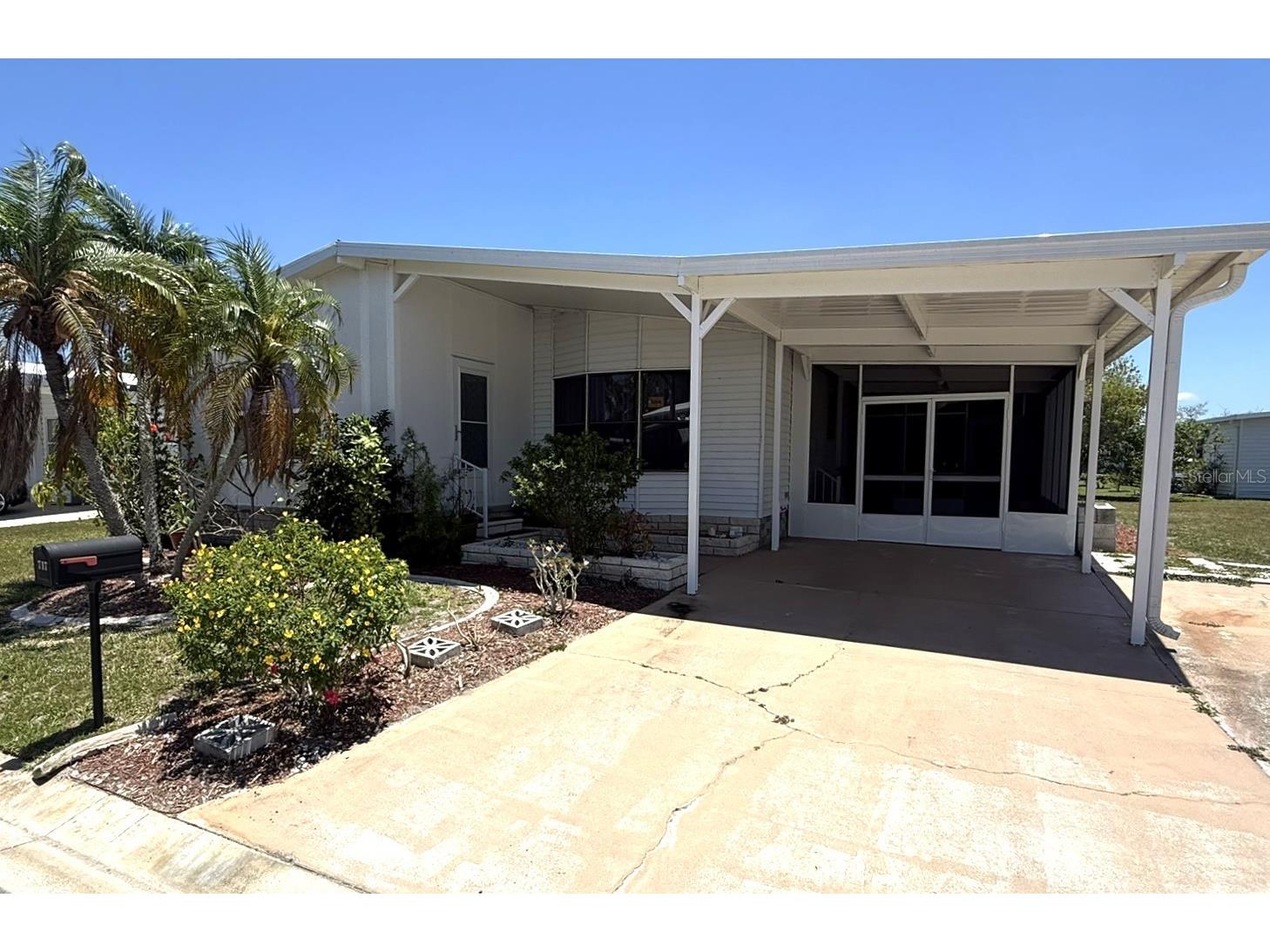 717 Riverview Circle North Port FL 34287 N6144290 image2