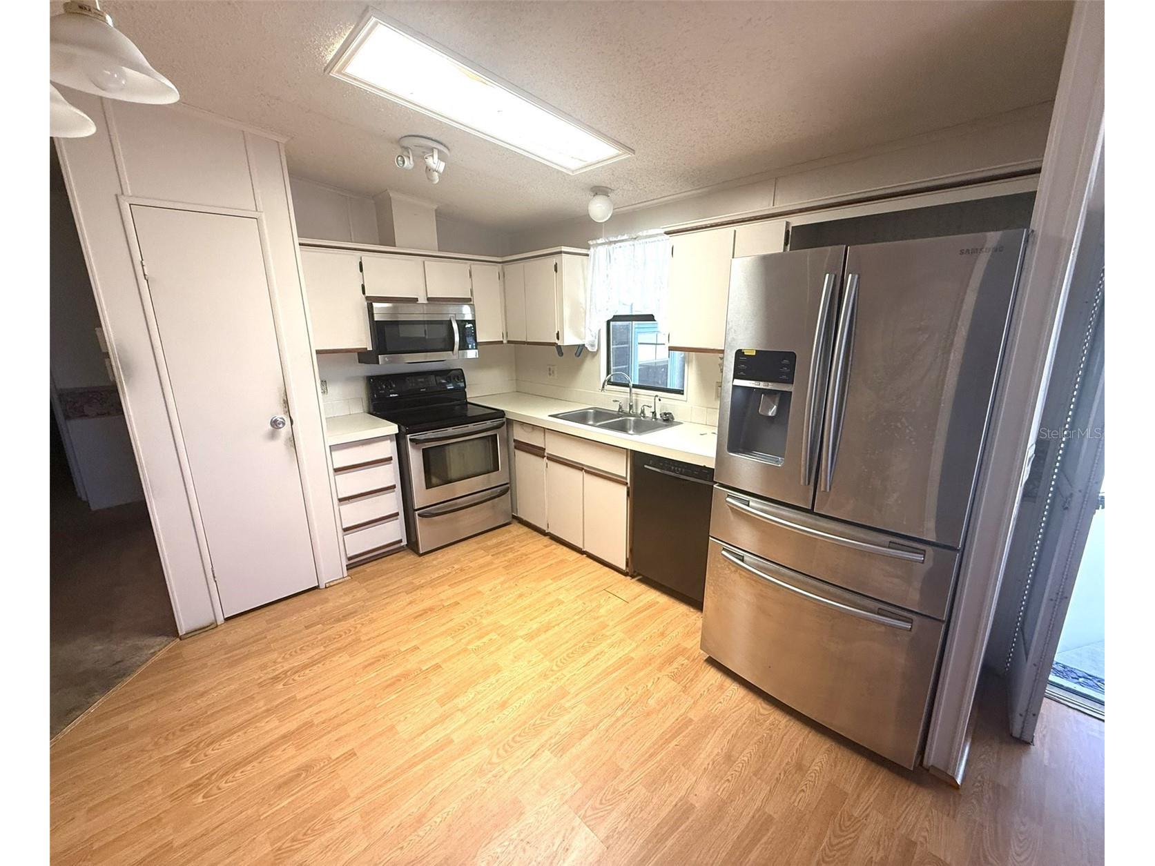 717 Riverview Circle North Port FL 34287 N6144290 image8