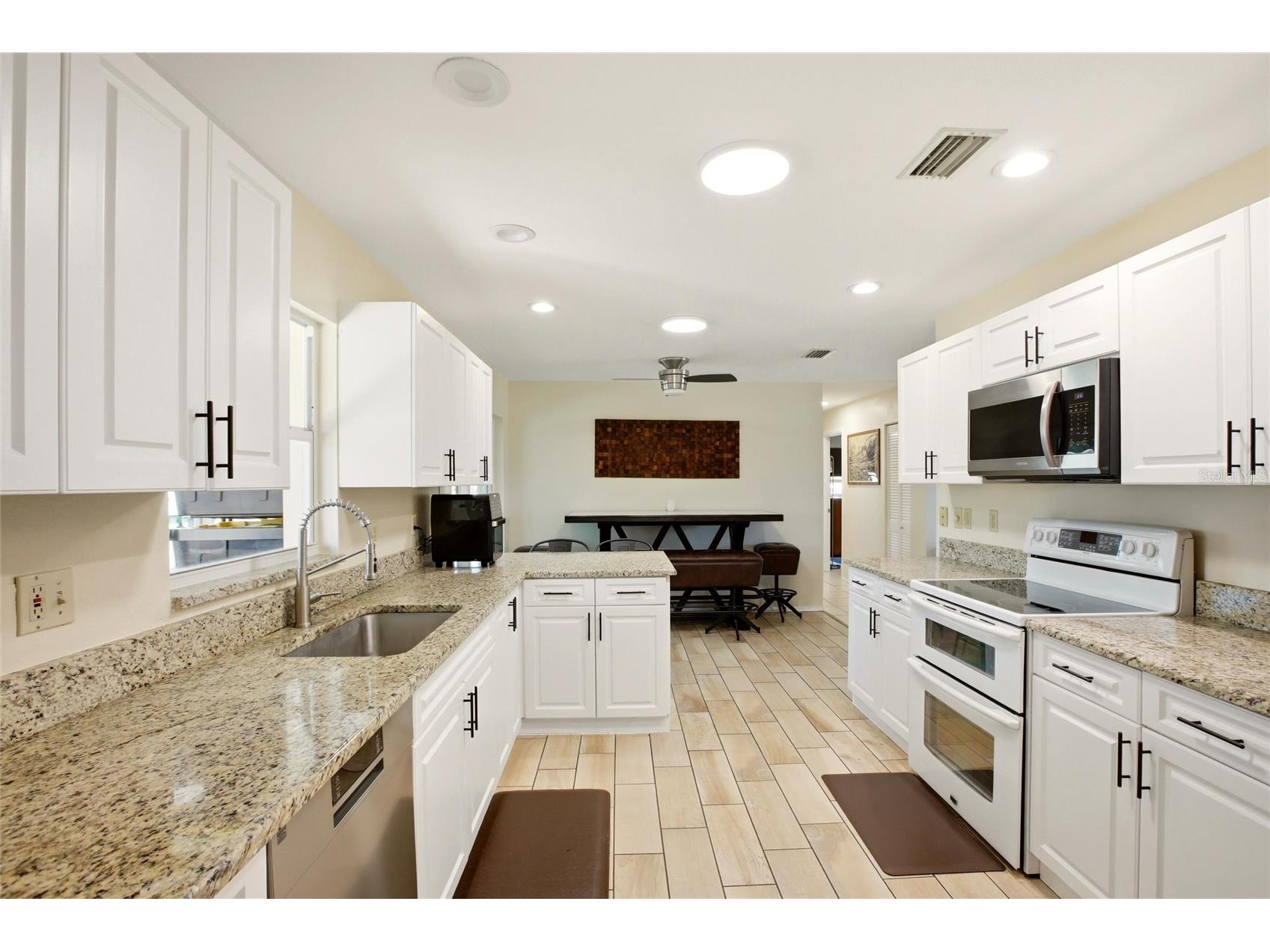 717 Riviera Lane Port Charlotte FL 33948 C7525010 image10