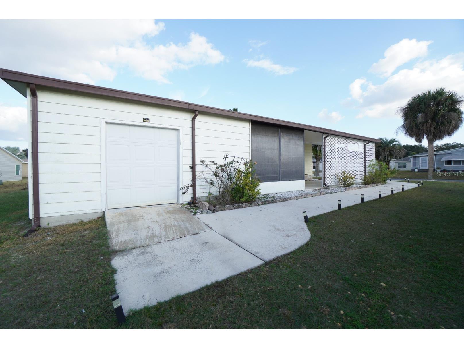 717 Royal Palm Avenue Lady Lake FL 32159 G5107022 image16