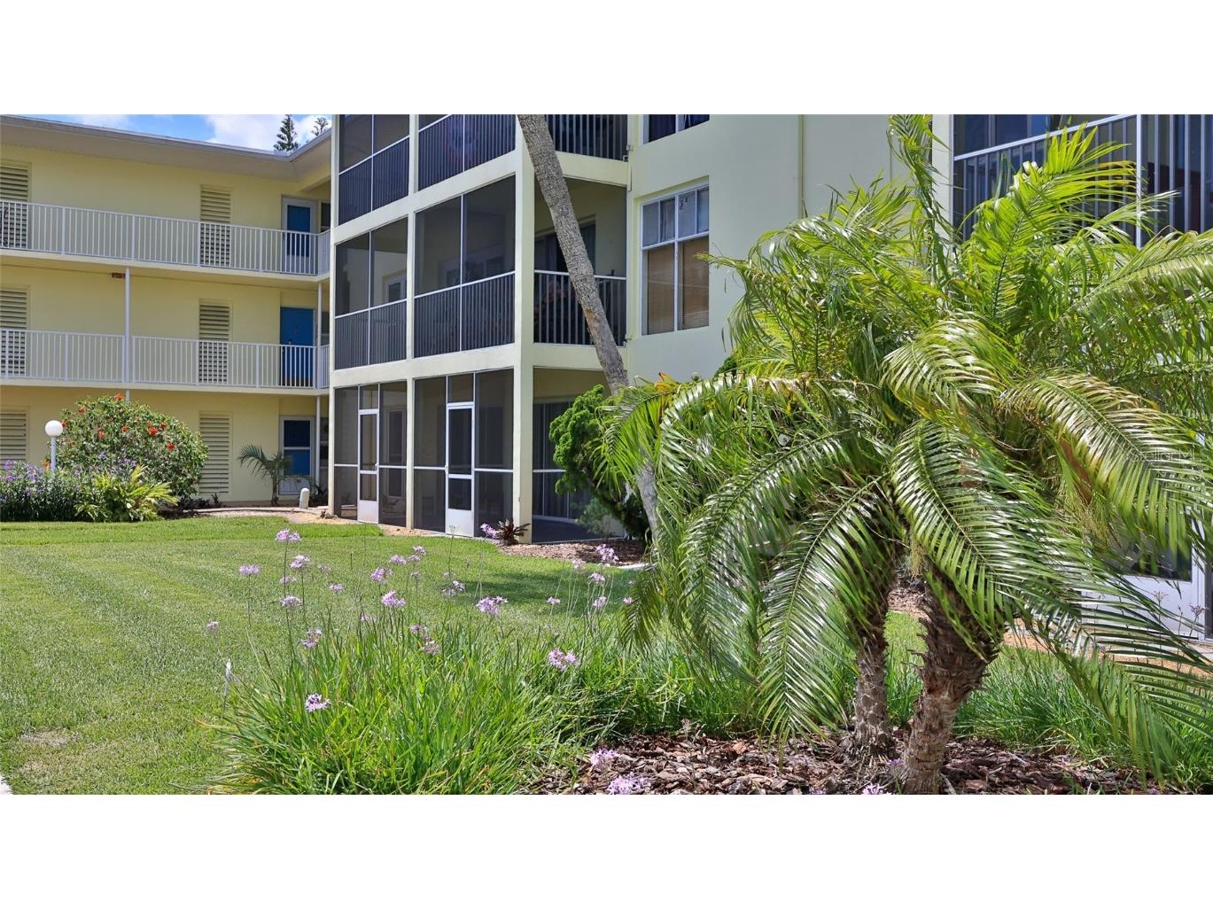 717 S Beach Street #205C Daytona Beach FL 32114 O6361188 image1