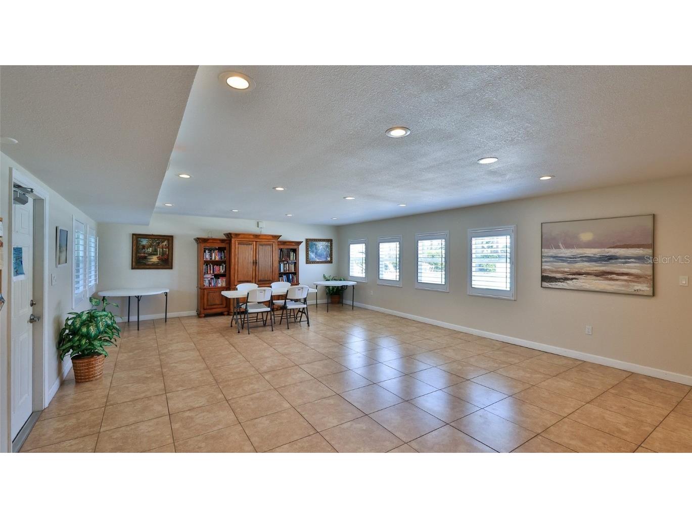 717 S Beach Street #205C Daytona Beach FL 32114 O6361188 image23