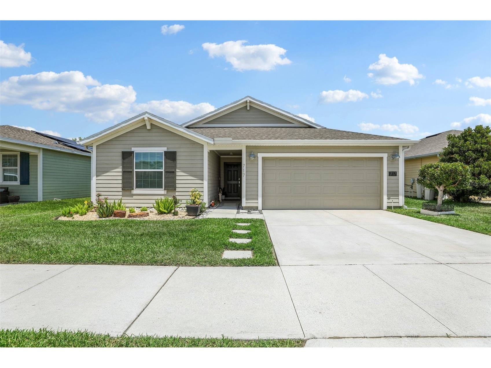 717 Simone Court Haines City FL 33844 O6404579 image1