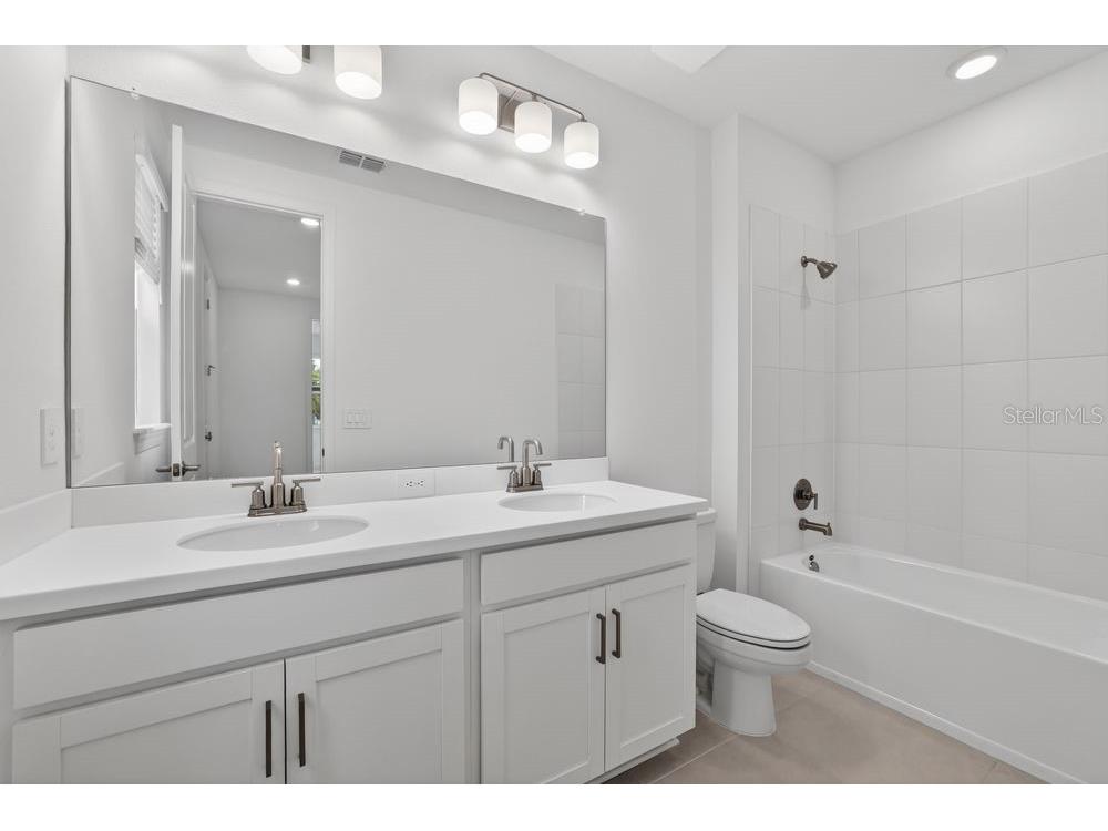 717 Steel Drive Apollo Beach FL 33572 TB8466962 image23