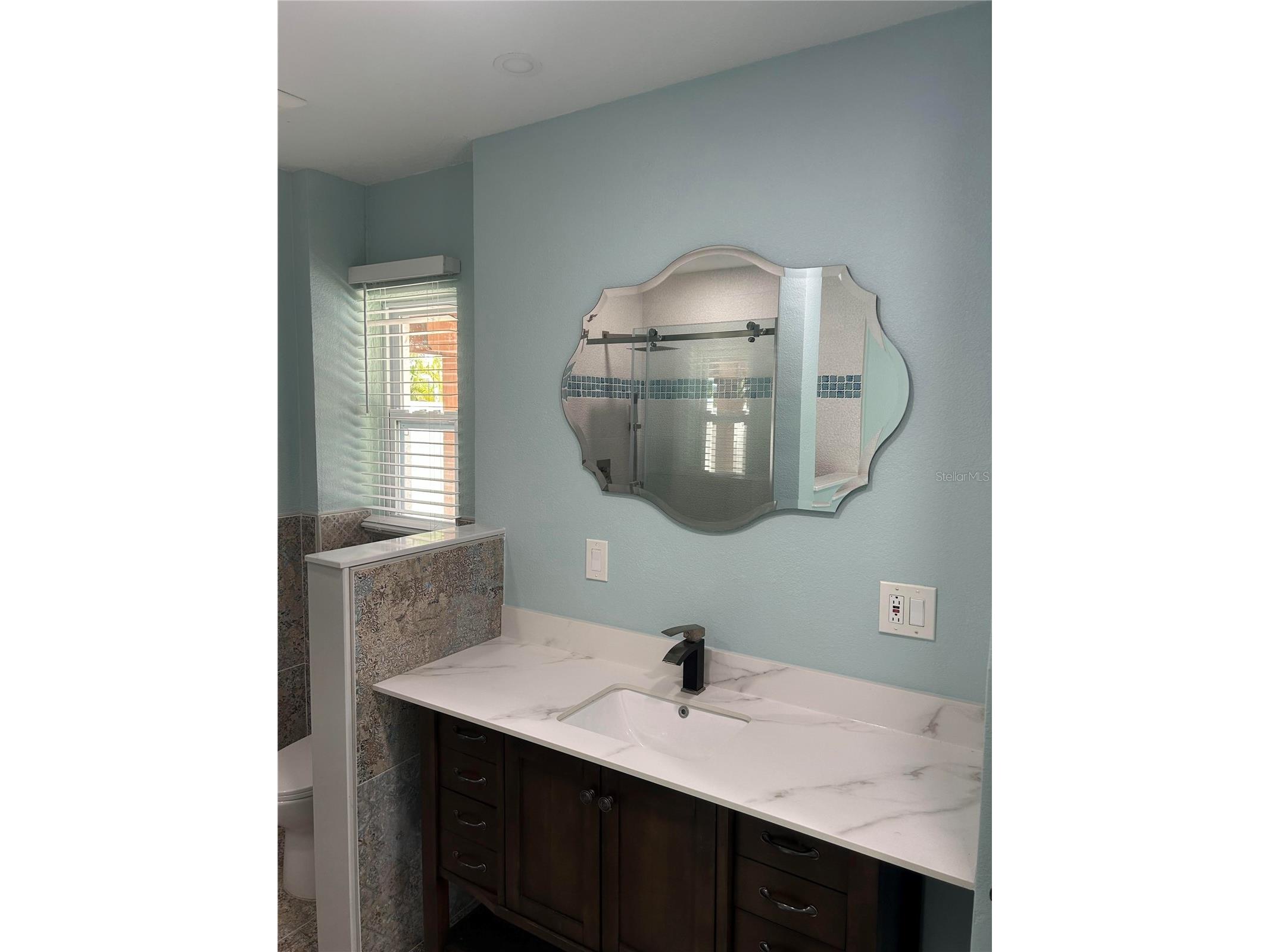 717 Sunset Cove Madeira Beach FL 33708 TB8495753 image12