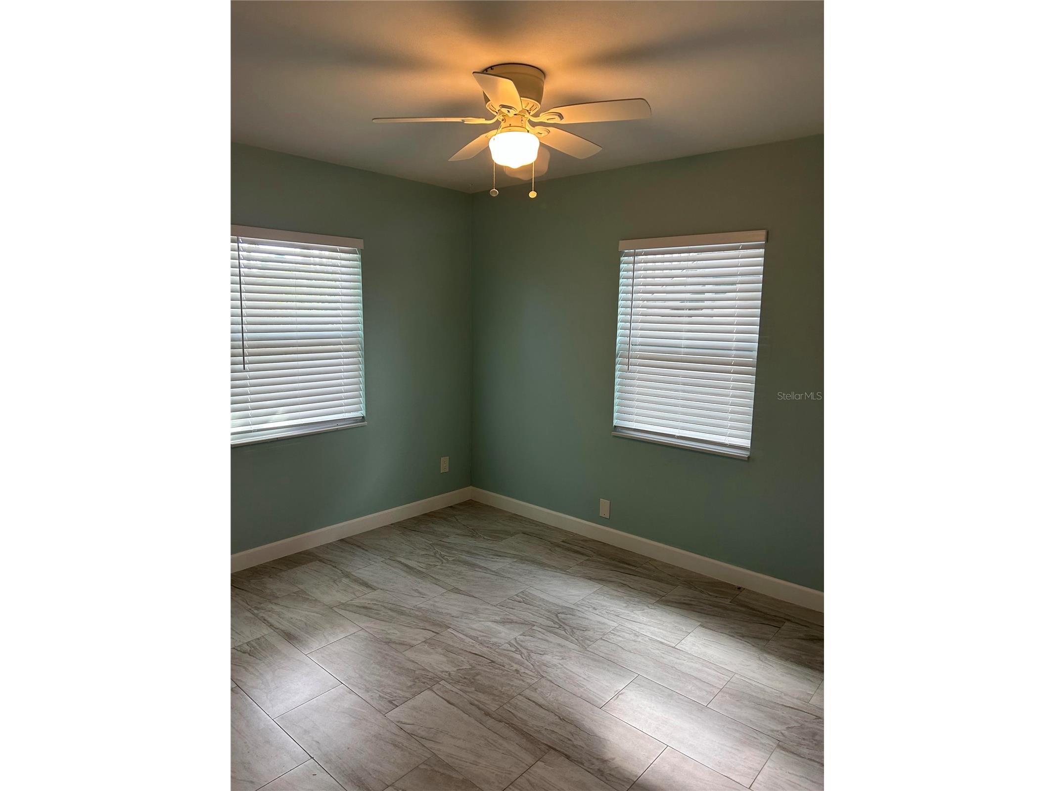 717 Sunset Cove Madeira Beach FL 33708 TB8495753 image18