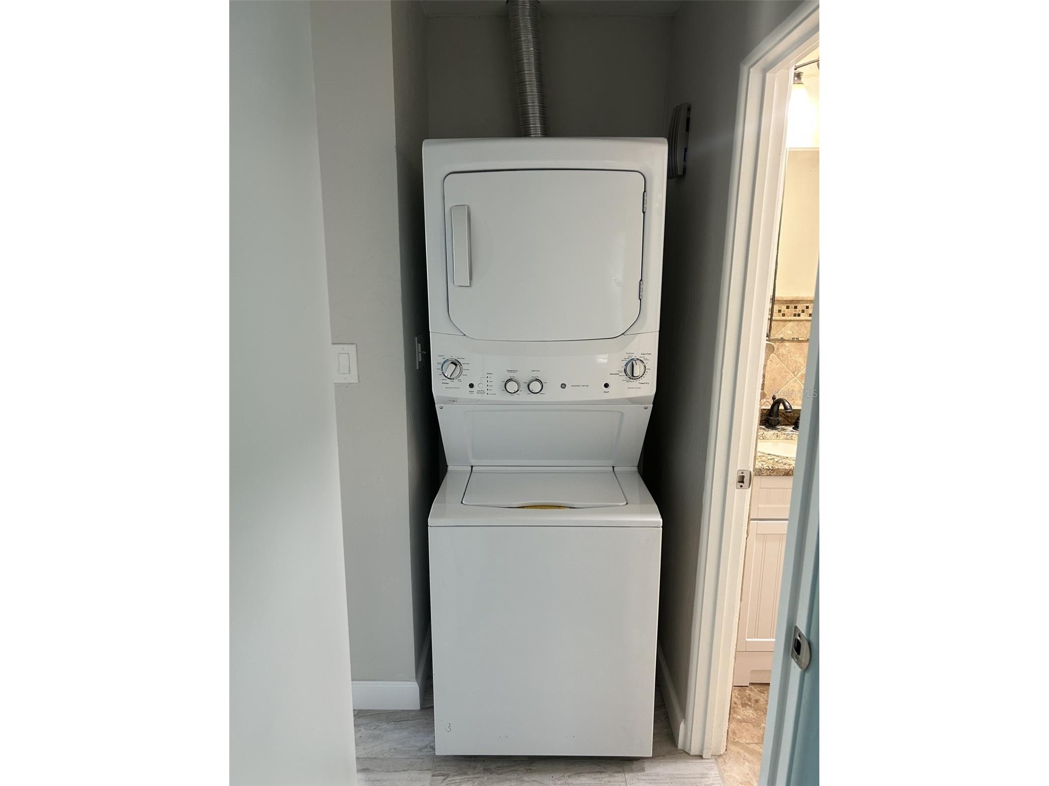 717 Sunset Cove Madeira Beach FL 33708 TB8495753 image19