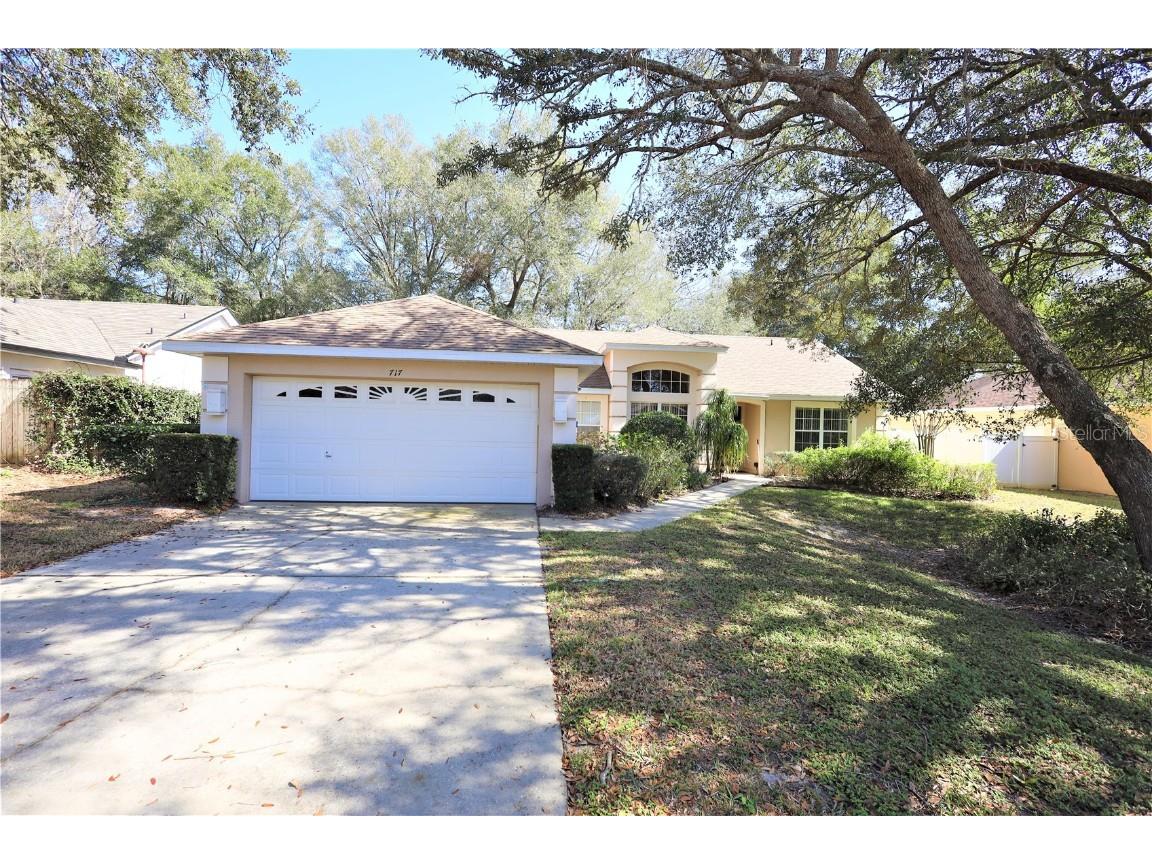 717 Swaying Pine Way Deland FL 32724 O6112909 image1