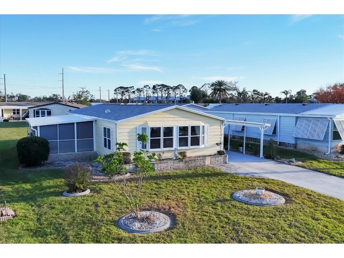 717 Tangerine Woods Boulevard Englewood FL 34223 D6140384 image1