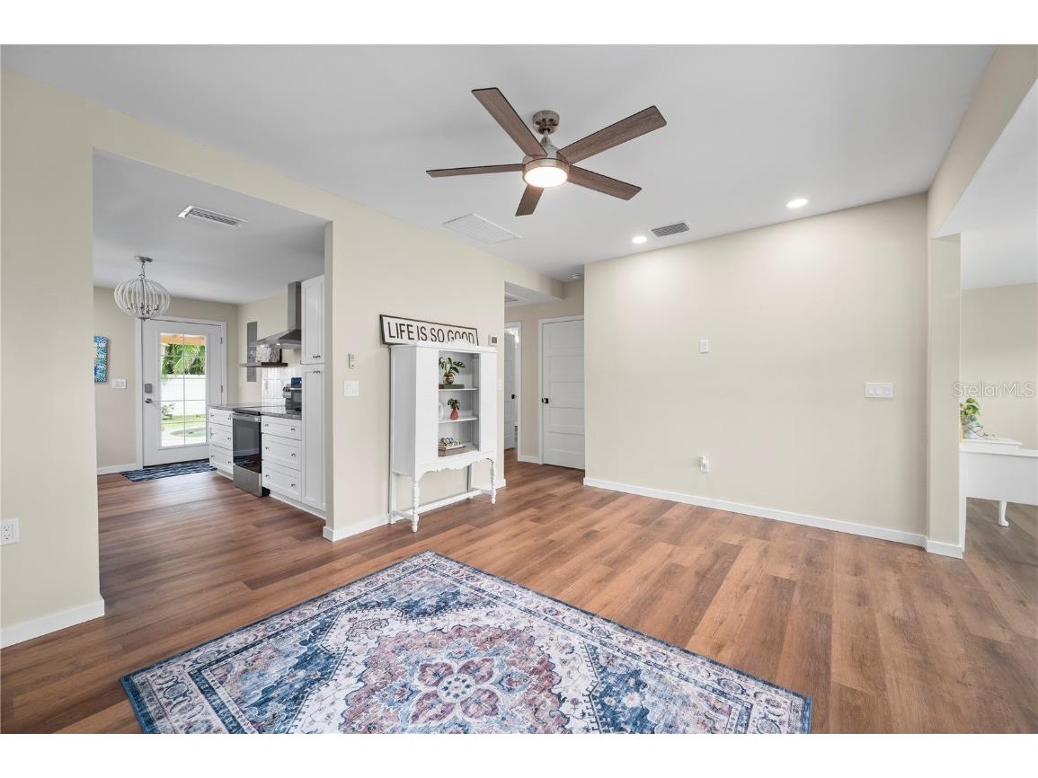 717 W Marion Avenue Punta Gorda FL 33950 C7512893 image18