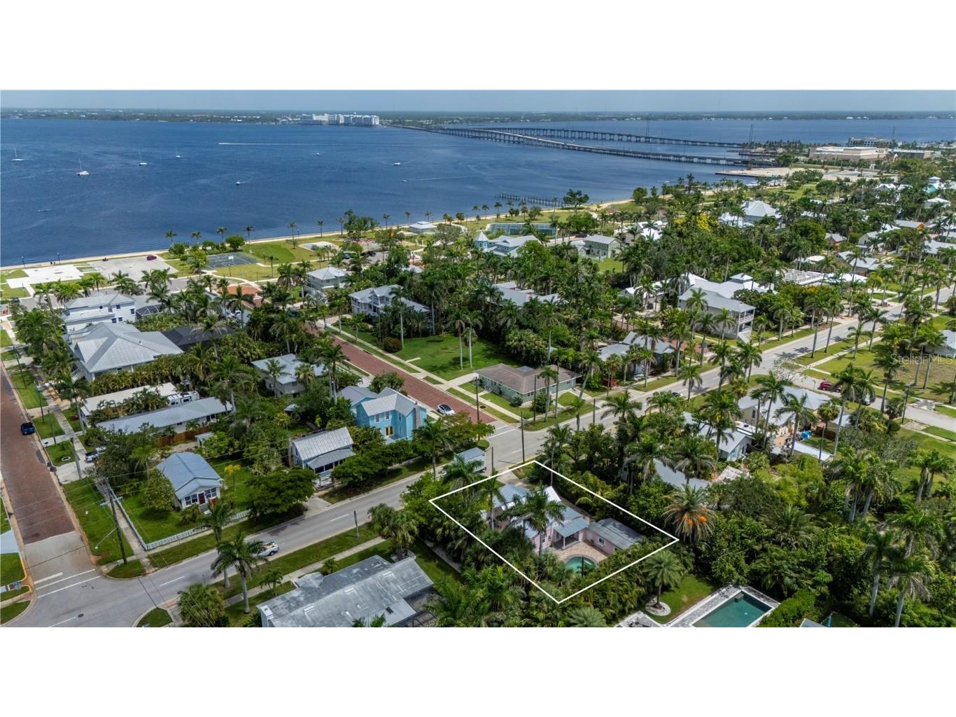 717 W Marion Avenue Punta Gorda FL 33950 C7512893 image52