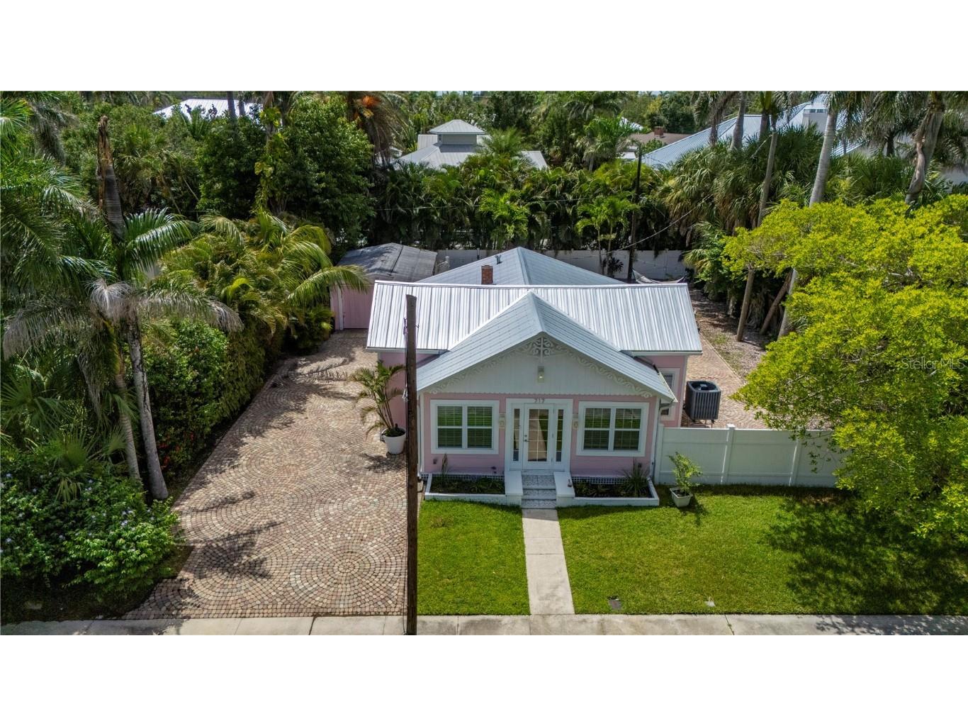 717 W Marion Avenue Punta Gorda FL 33950 C7512893 image7