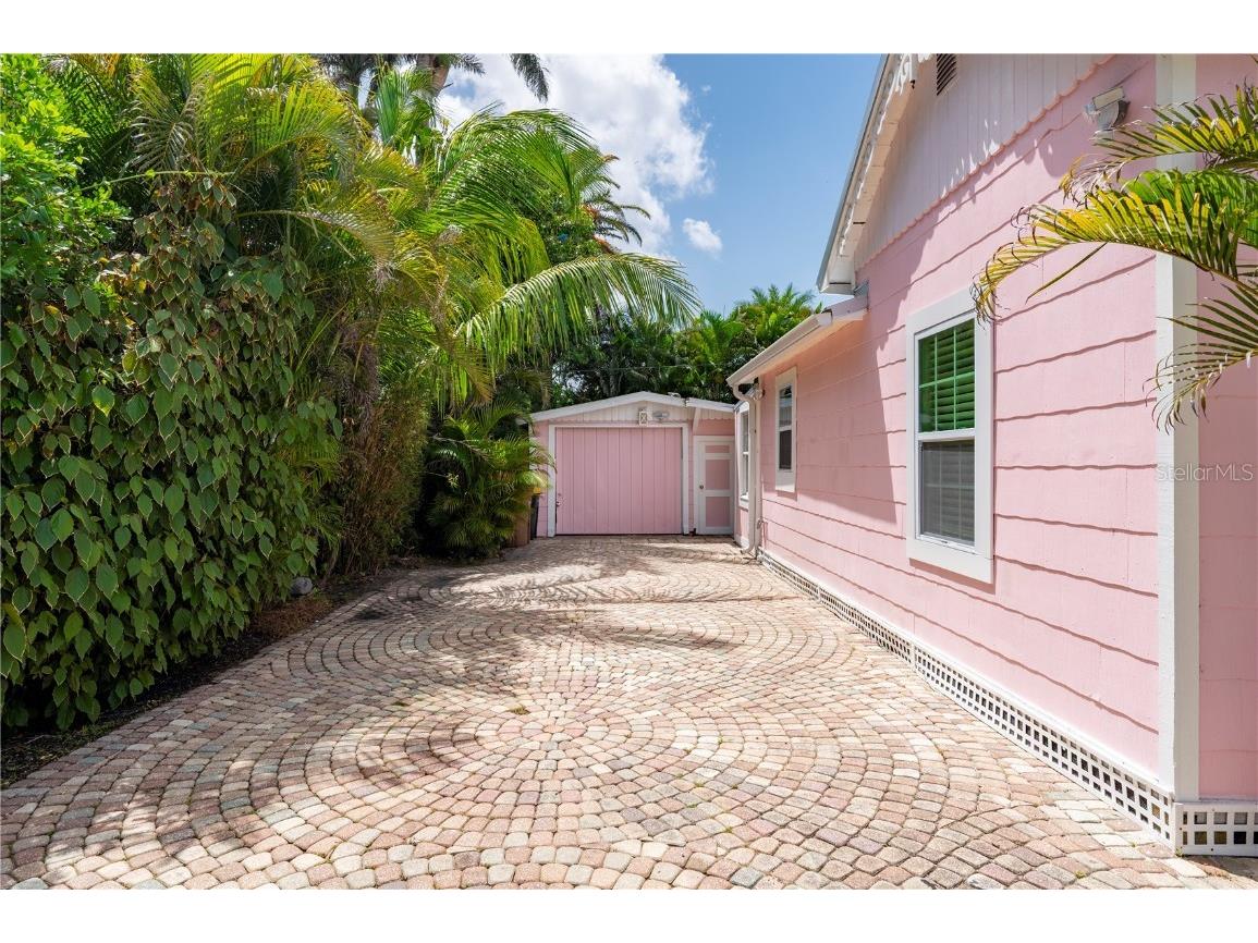 717 W Marion Avenue Punta Gorda FL 33950 C7512893 image9