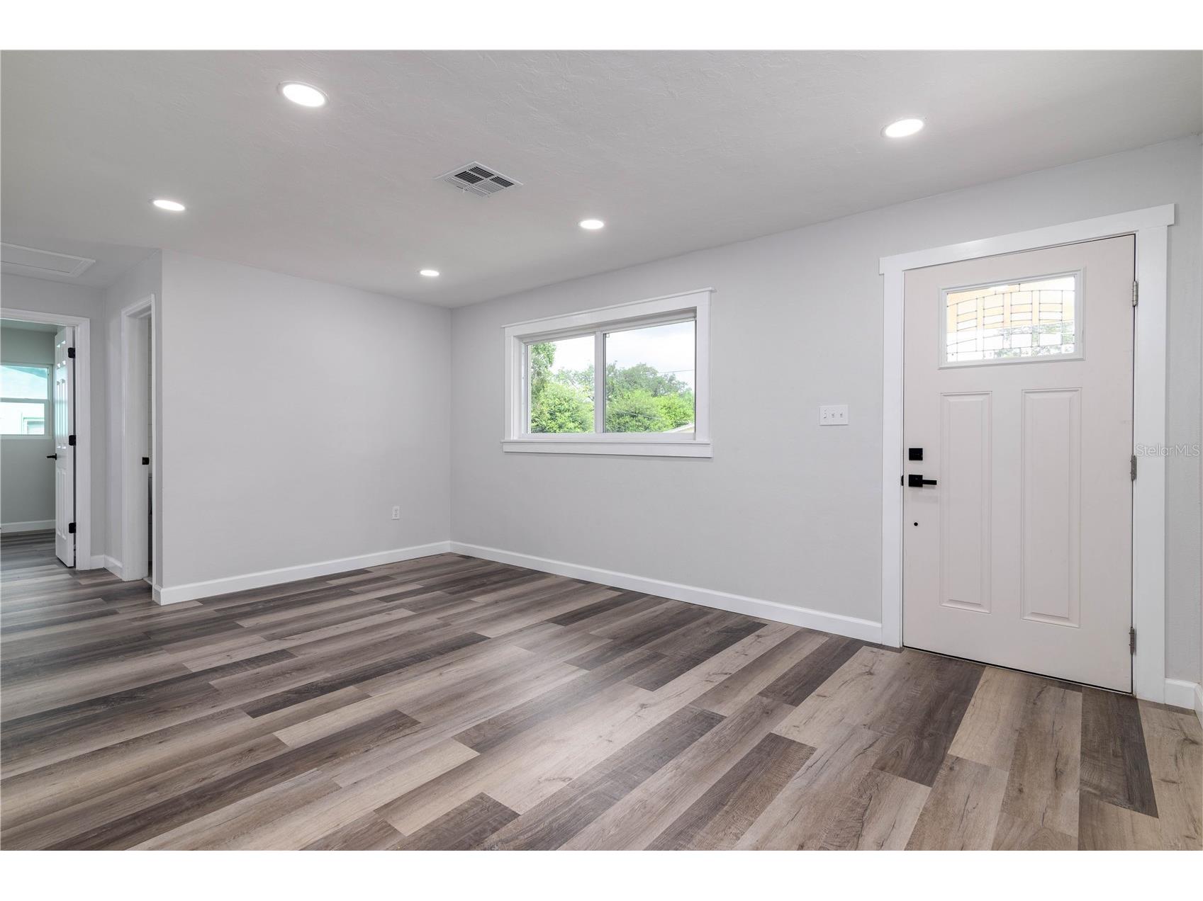 717 W Winifred Street Avon Park FL 33825 A4688364 image5