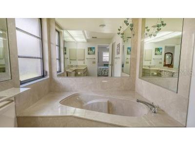 7170 Wood Creek Drive #40 Sarasota FL 34231 A4661603 image19