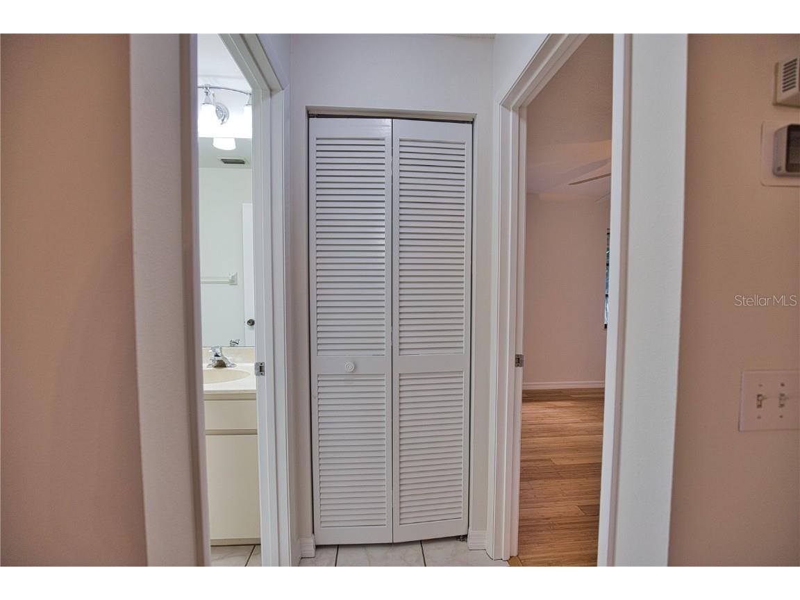 7171 Wood Creek Drive #5 Sarasota FL 34231 A4630834 image22