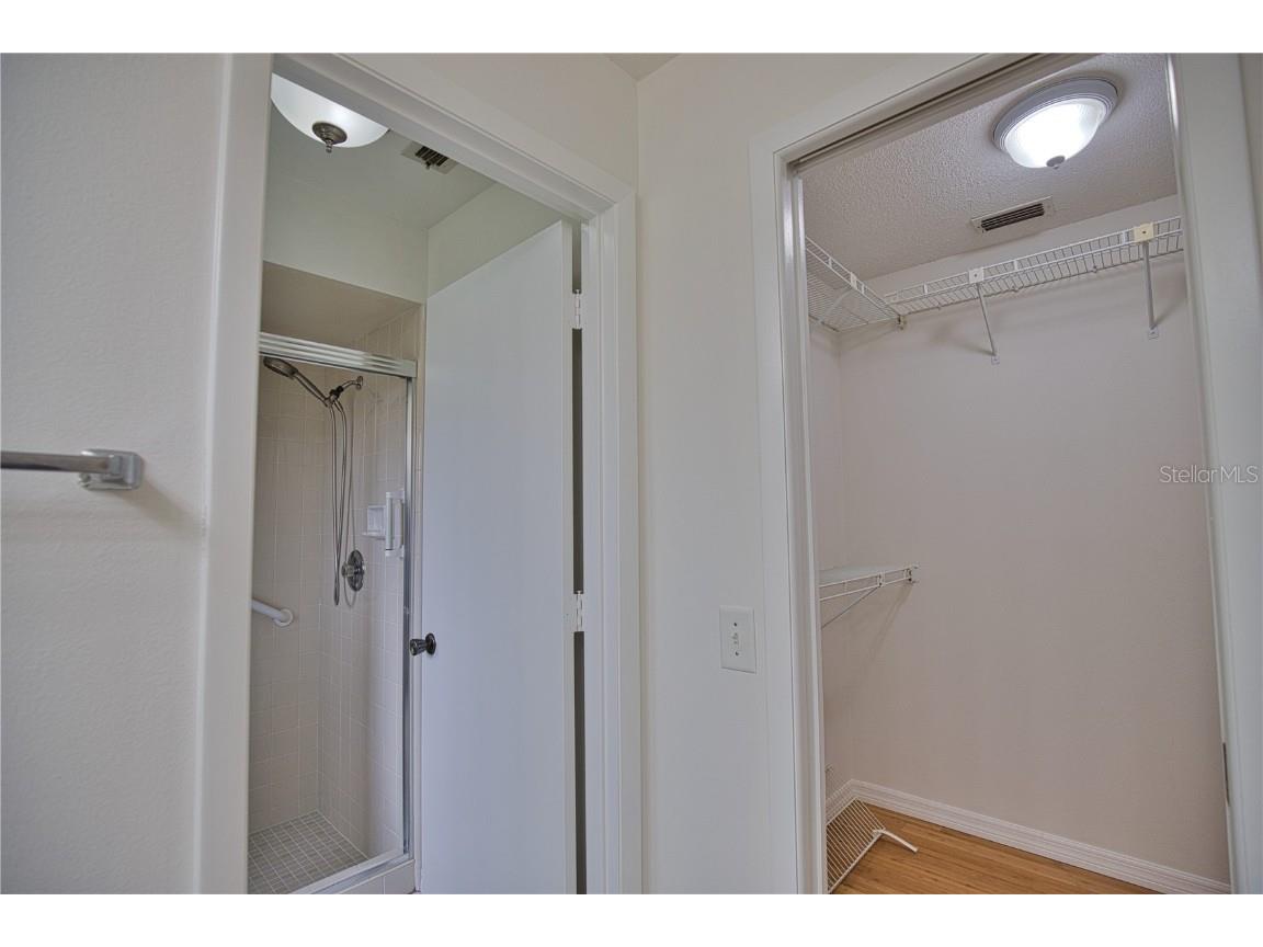 7171 Wood Creek Drive #5 Sarasota FL 34231 A4630834 image33