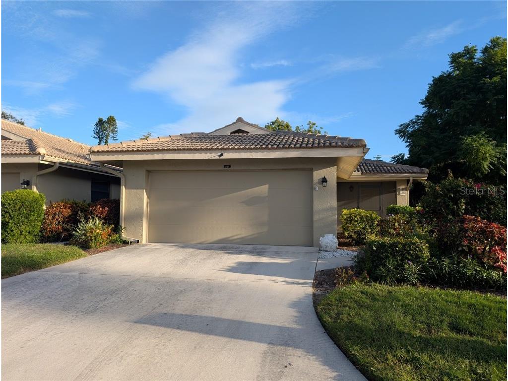 7171 Wood Creek Drive #5 Sarasota FL 34231 A4673968 image1