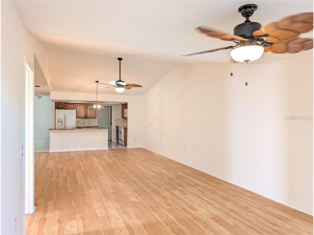 7171 Wood Creek Drive #5 Sarasota FL 34231 A4673968 image2