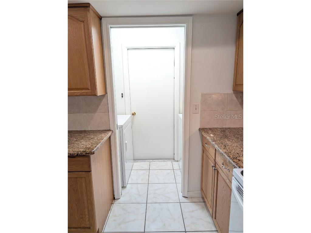 7171 Wood Creek Drive #5 Sarasota FL 34231 A4673968 image4