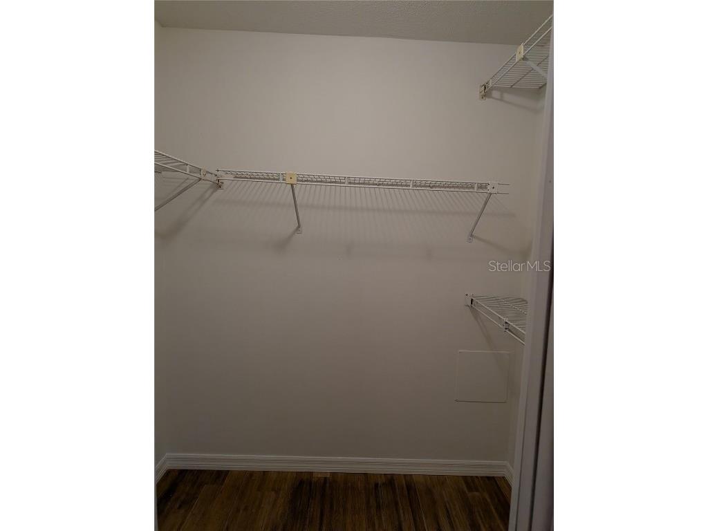 7171 Wood Creek Drive #5 Sarasota FL 34231 A4673968 image9