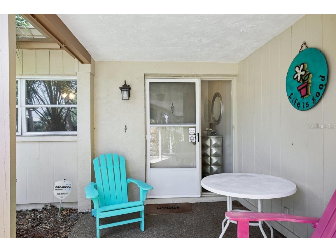 7172 Grey Squirrel Boulevard #81 Sarasota FL 34231 A4655538 image1