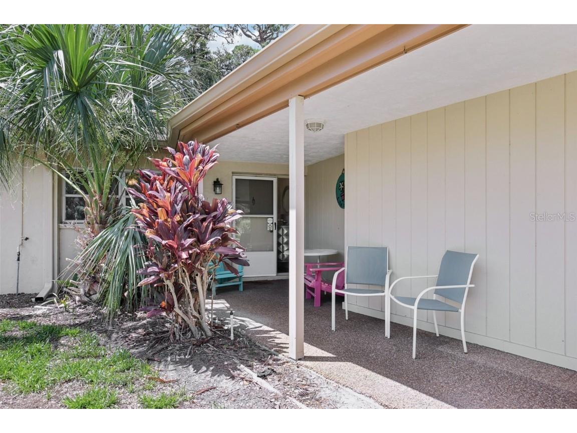 7172 Grey Squirrel Boulevard #81 Sarasota FL 34231 A4655538 image2